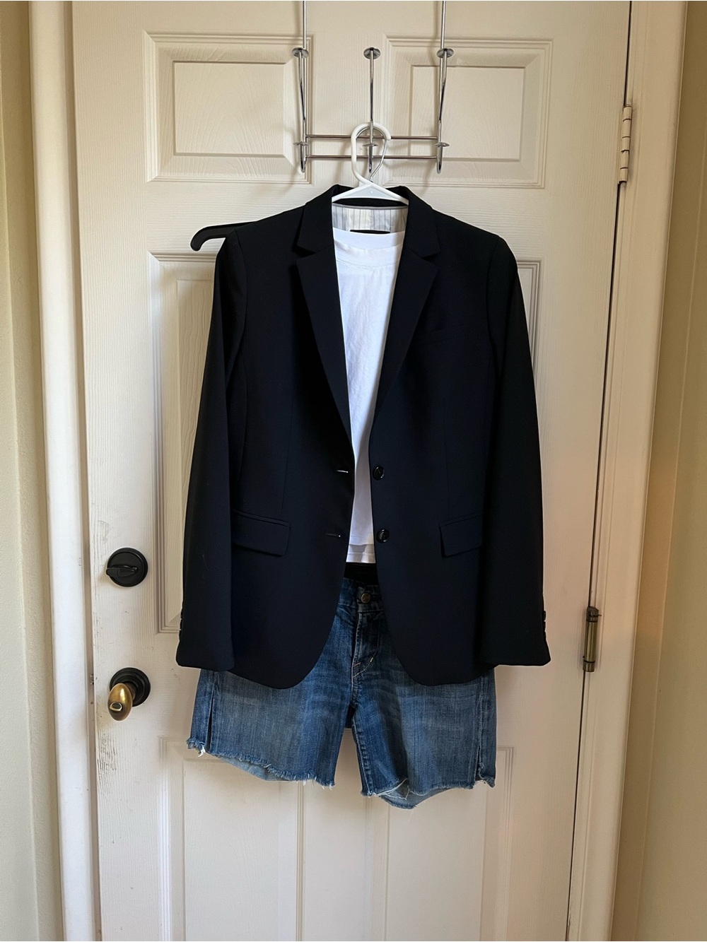 95% Wool Minimalist Banana Republic Black Single-Breasted Tailored Blazer